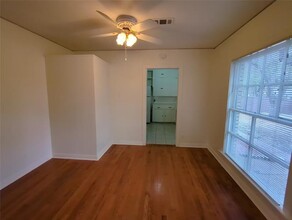 5457 Longview St in Dallas, TX - Building Photo - Building Photo