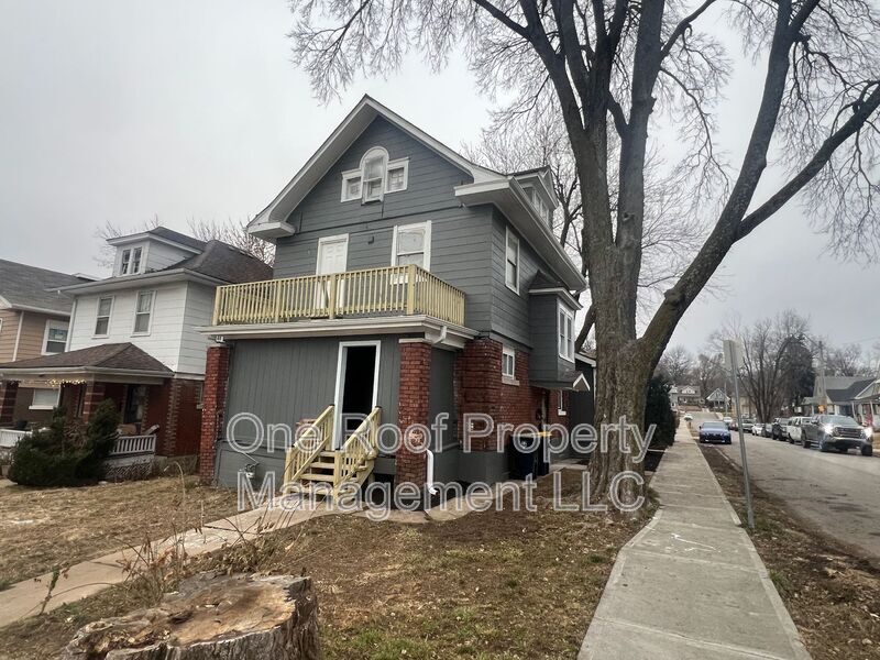 324 N Hardesty Ave in Kansas City, MO - Building Photo