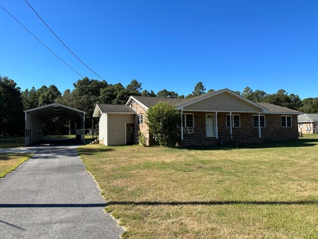 3420 Melissa Ln in Crestview, FL - Foto de edificio - Building Photo