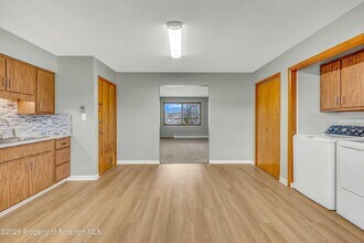 809 Moosic Rd in Old Forge, PA - Building Photo - Building Photo