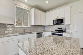 449 Stone Water Ln in Jarrell, TX - Building Photo - Building Photo