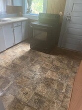 217 S Woodrow St in Clinton, SC - Building Photo - Building Photo