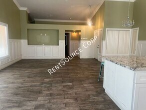 38757 Elder Creek Ct in Palmdale, CA - Building Photo - Building Photo