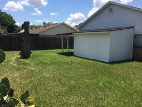 21026 Settlers Valley Dr in Katy, TX - Foto de edificio - Building Photo