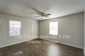 816 Greenland Dr in Murfreesboro, TN - Foto de edificio - Building Photo