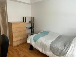 61 Longwood Ave, Unit 8 in Brookline, MA - Foto de edificio - Building Photo