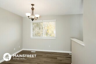 7411 Autumn Bent Way in Crestwood, KY - Building Photo - Building Photo