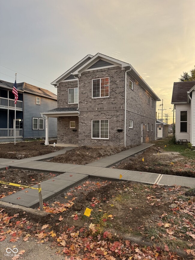 2143 Columbia Ave in Indianapolis, IN - Building Photo - Building Photo