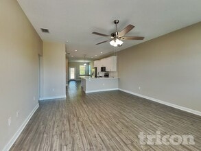 3476 Longview Ln in Lakeland, FL - Building Photo - Building Photo