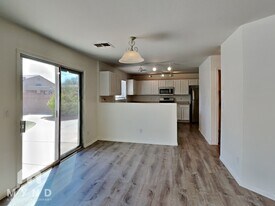 13692 E Oxmoor Valley Dr in Vail, AZ - Building Photo - Building Photo