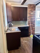 684 1/2 Forest Ave in Pittsburgh, PA - Building Photo - Building Photo