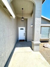 1471 Bryan Dr in Bullhead City, AZ - Building Photo - Building Photo
