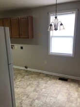 803 Dixon St in Kinston, NC - Building Photo - Building Photo