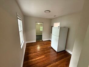 3605 Emanuel Ave in Brunswick, GA - Building Photo - Building Photo