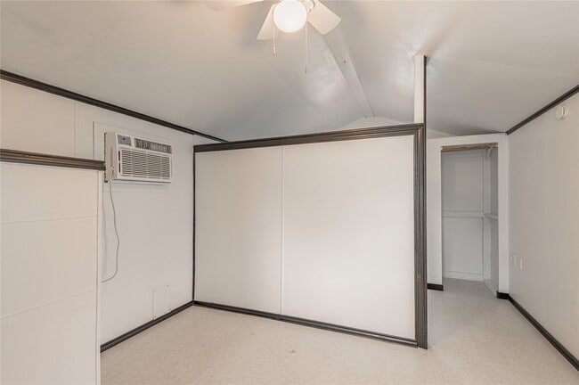 property at 128 Johnnie St