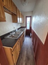 66 Cutler St, Unit 1 in Worcester, MA - Foto de edificio - Building Photo