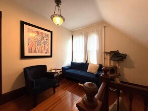 13 Standish St, Unit 2 in Cambridge, MA - Building Photo - Building Photo