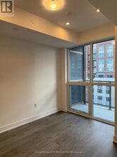 2333 Khalsa Gate in Oakville, ON - Building Photo - Building Photo