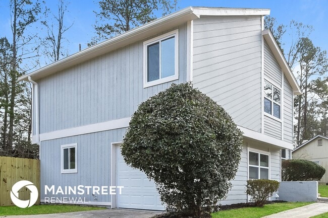 6258 Leverett Dr in Stonecrest, GA - Building Photo - Building Photo