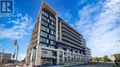 8188 Yonge St in Vaughan, ON - Building Photo - Building Photo