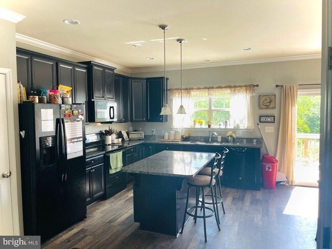 516 English Oak Ln in Prince Frederick, MD - Building Photo - Building Photo