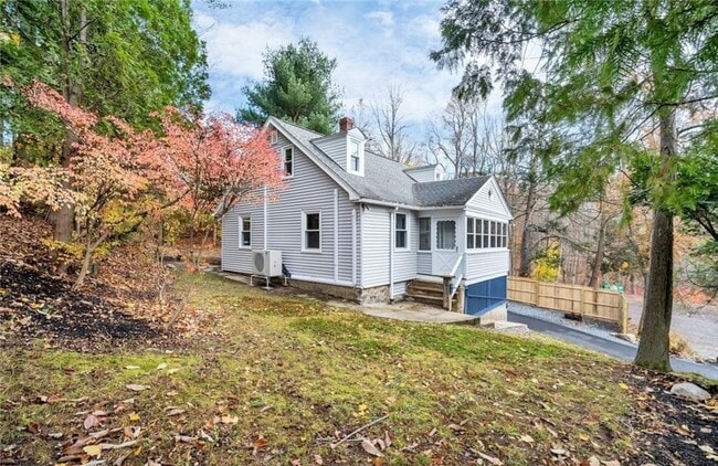 property at 346 Middlebury Rd