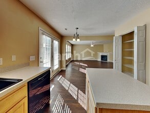 3128 Hidden Creek Dr in Antioch, TN - Building Photo - Building Photo