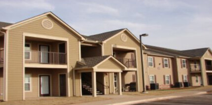 Chisholm Trail Crossing Apartments in Vernon, TX - Building Photo - Building Photo