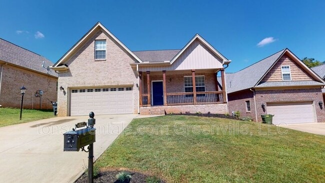 property at 939 Squires Pt