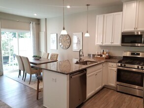 105 Capeside Ct in Williamsburg, VA - Building Photo - Building Photo