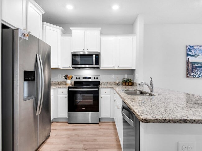 property at 187 Sandhill Pines Dr