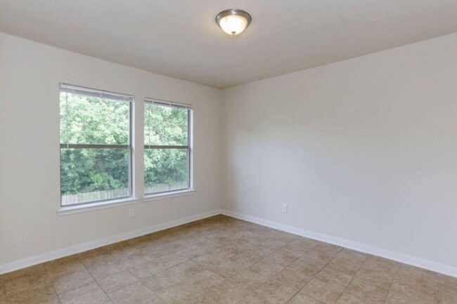 3803 Hardy St in Houston, TX - Building Photo - Building Photo