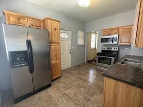 607 E Kansas Ave in McPherson, KS - Building Photo - Building Photo