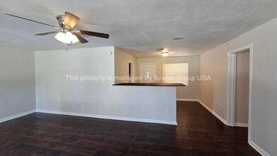 5433 Oliver St S in Jacksonville, FL - Foto de edificio - Building Photo