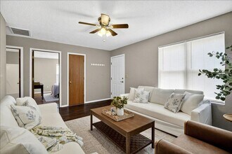 221 Allen St in Alton, IL - Building Photo - Building Photo