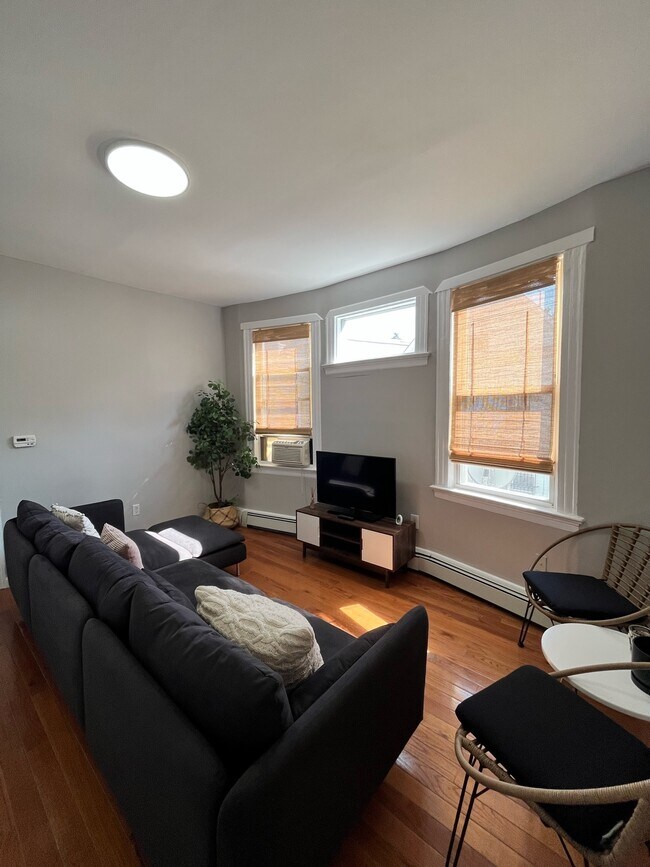 2274 Kennedy Blvd Apartments and Nearby Union City Apartments For Rent