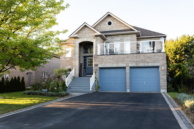 property at 17 Mair Mills Dr
