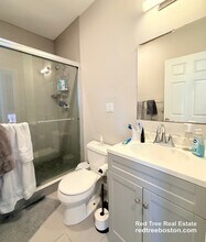 39 Long Ave, Unit 2 in Boston, MA - Building Photo - Building Photo