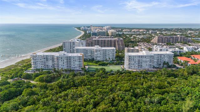 199 Ocean Lane Dr, Unit 811 in Key Biscayne, FL - Foto de edificio