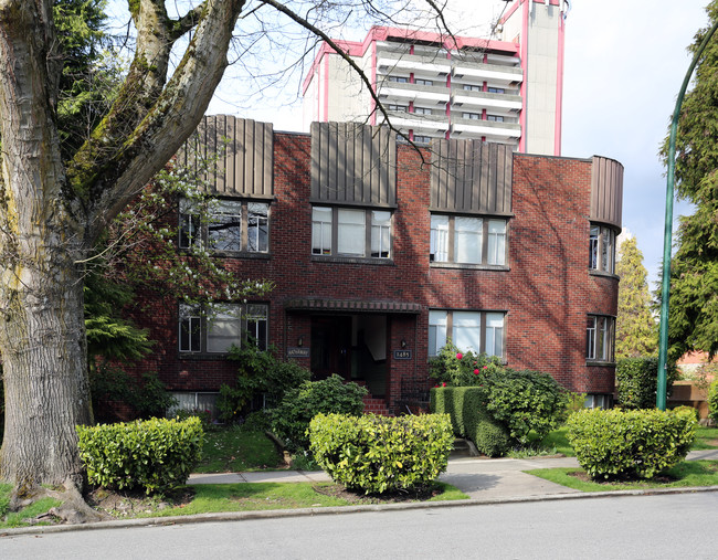 1485 W 13th Ave in Vancouver, BC - Building Photo - Primary Photo