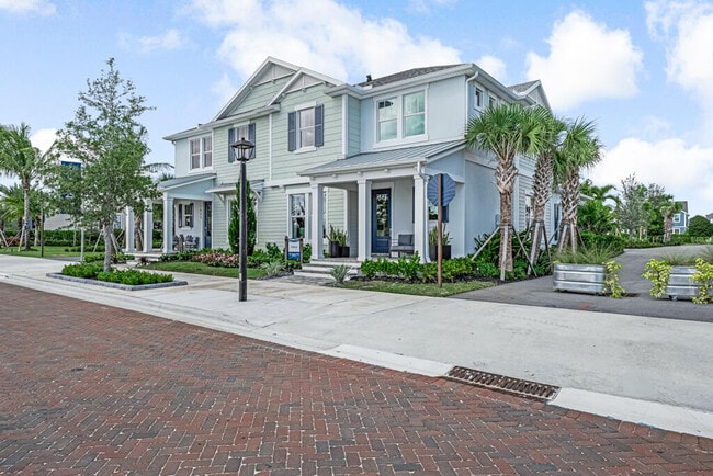 property at 955 SW Pr Ave