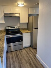 6324 N Black Cyn Hwy in Phoenix, AZ - Building Photo - Building Photo