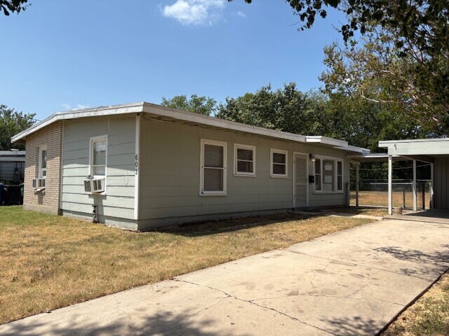 603 Westmoreland Dr in San Antonio, TX - Building Photo - Building Photo