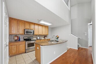 9842 Wake Bridge Dr in Frisco, TX - Building Photo - Building Photo