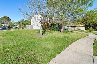 232 Wildfire Dr in Lewisville, TX - Building Photo - Building Photo