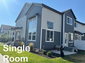 3600 W 1700 N in Lehi, UT - Building Photo