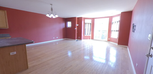 1422 S Halsted St, Unit 2A in Chicago, IL - Building Photo - Building Photo