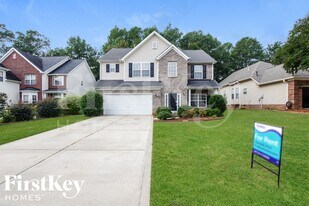 3026 Windsor Meadow Ln, Unit 1 in Matthews, NC - Building Photo