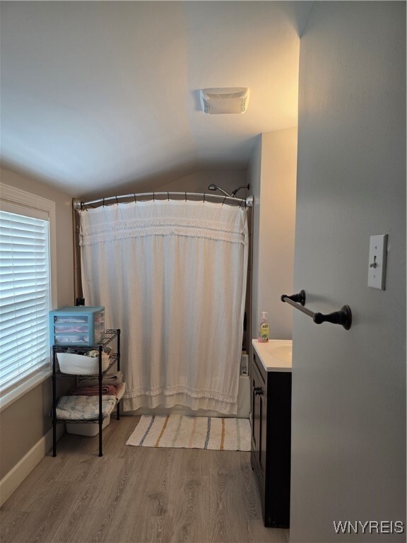 property at 869 Hillside Dr