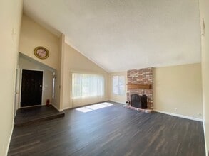 543 Cambridge Dr in Benicia, CA - Building Photo - Building Photo